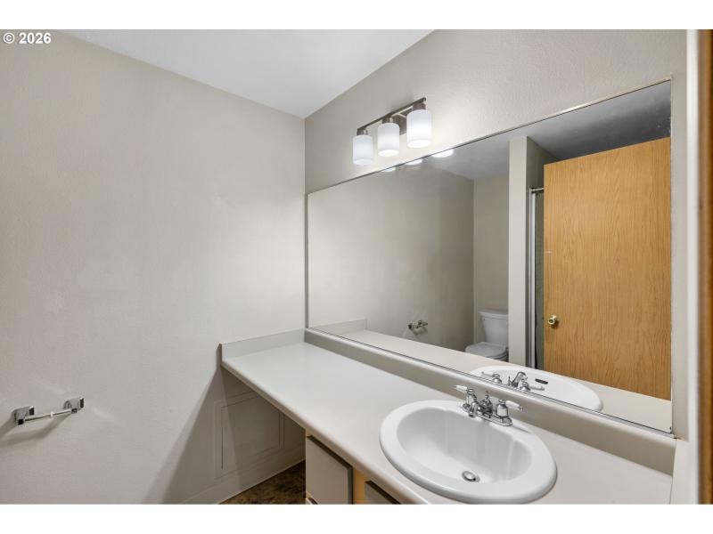 En Suite Bathroom