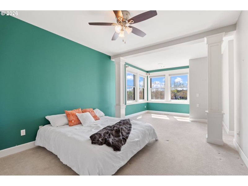 Bedroom, Primary
