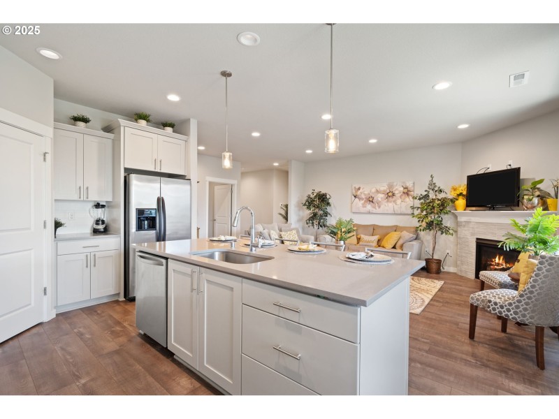 Kitchen/Living Room