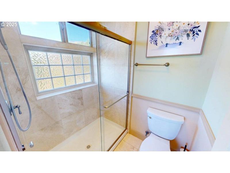 Owner's Suite Bathroom