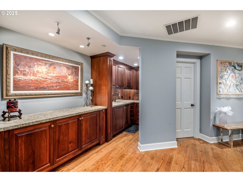 Wet Bar