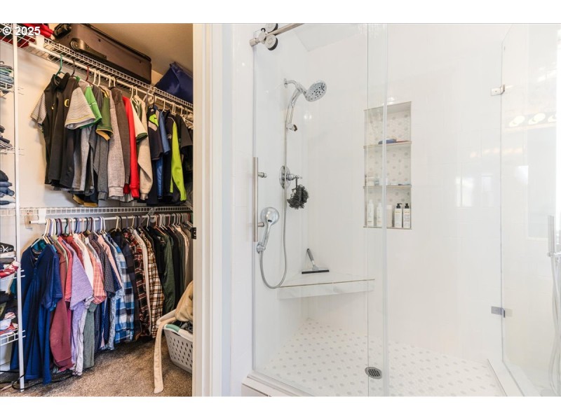 Bedroom, Owner's Suite