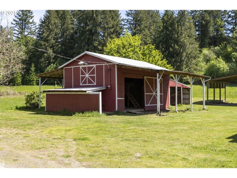 Barn