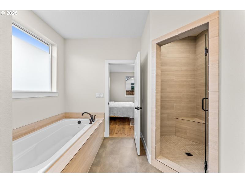 Owner's Suite Bathroom