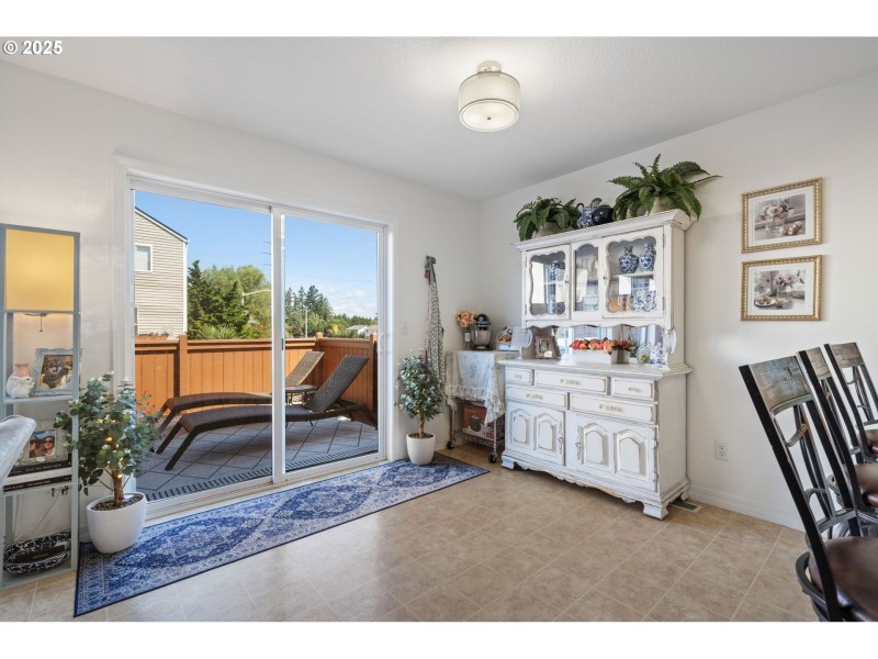Kitchen/Nook