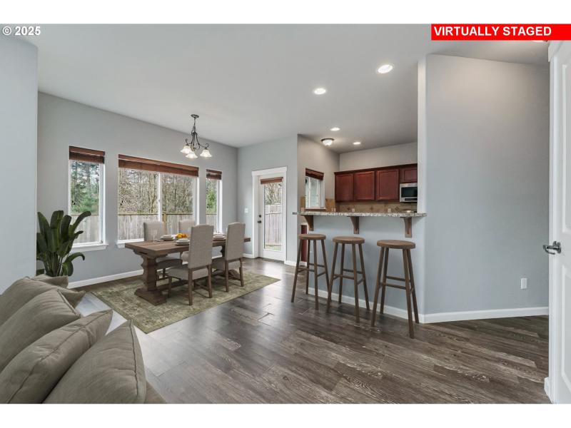 Living Room/Dining Room