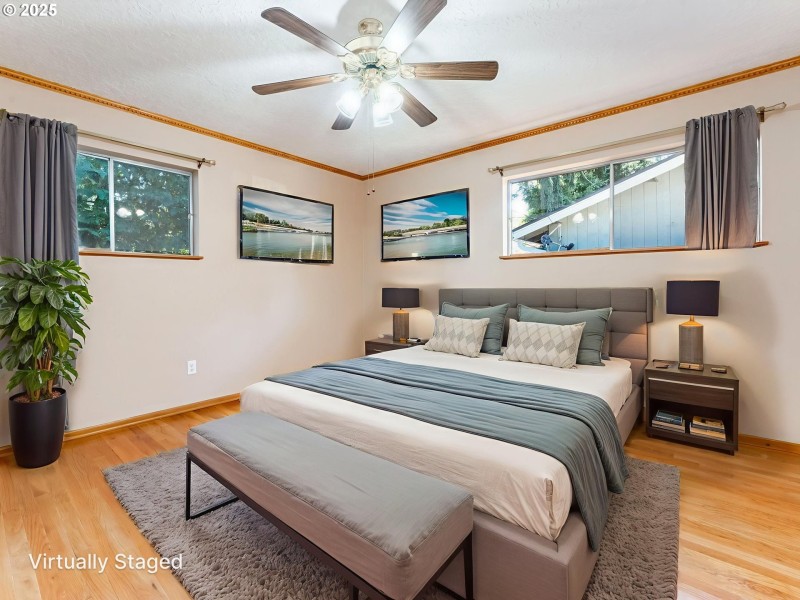 Bedroom, Primary