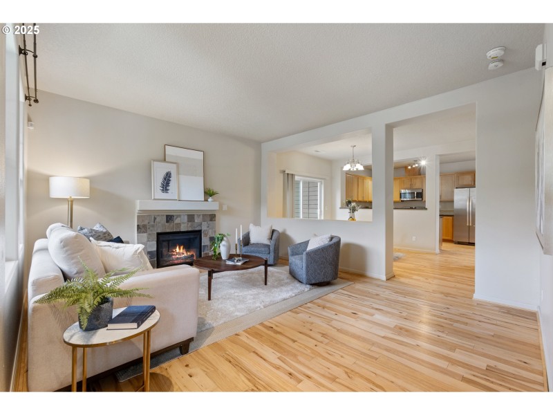 Living Room/Dining Room