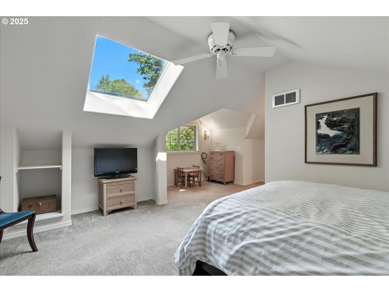 Guest Quarters