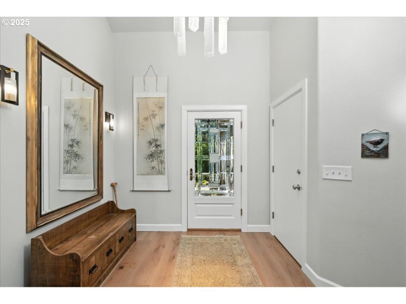 Entrance/Foyer