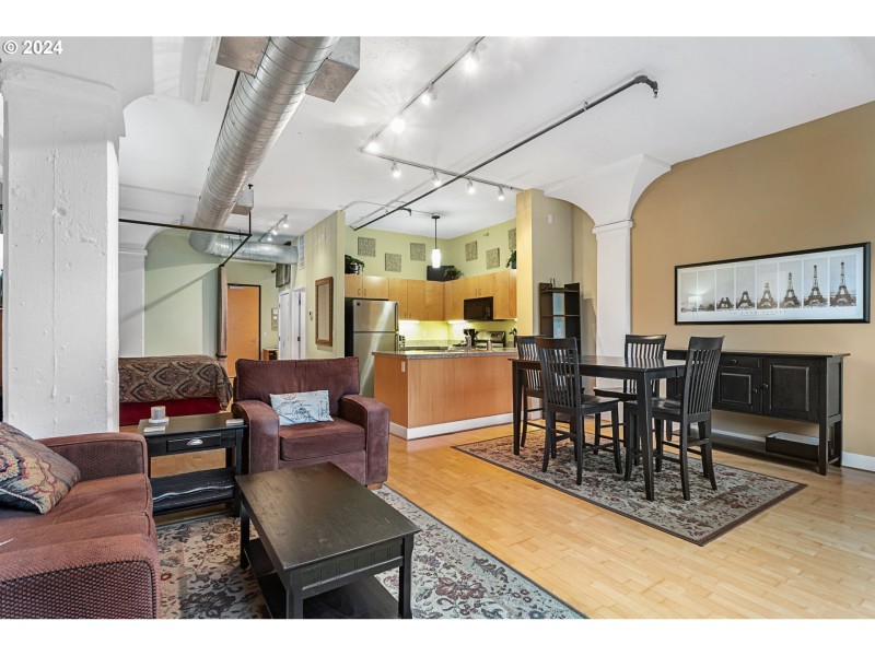 Living Room/Dining Room