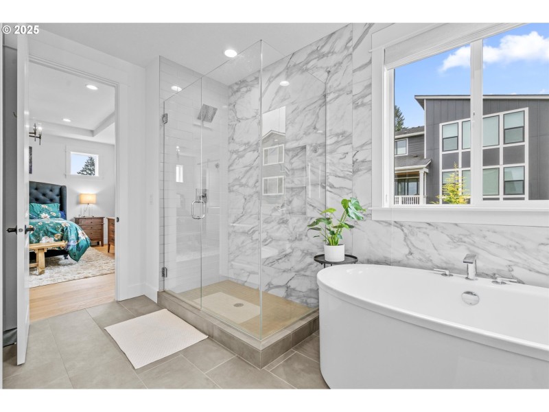 Bathroom, Attached
