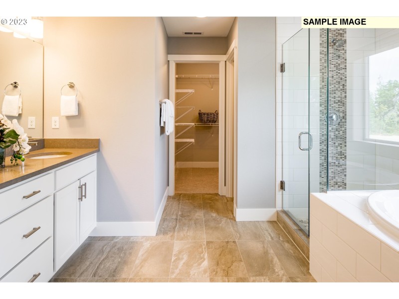 Owner's Suite Bathroom