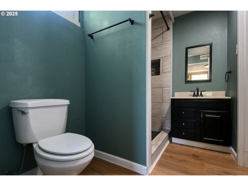 Attached Bathroom #2