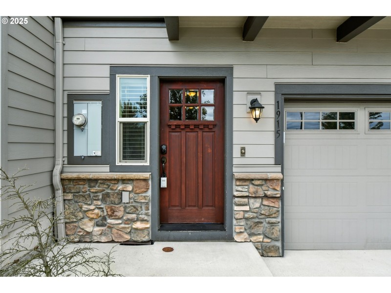 Entrance/Foyer