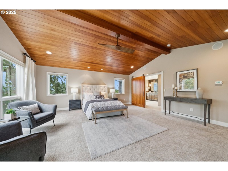 Bedroom, Owner's Suite