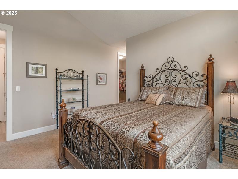 Bedroom, Owner's Suite