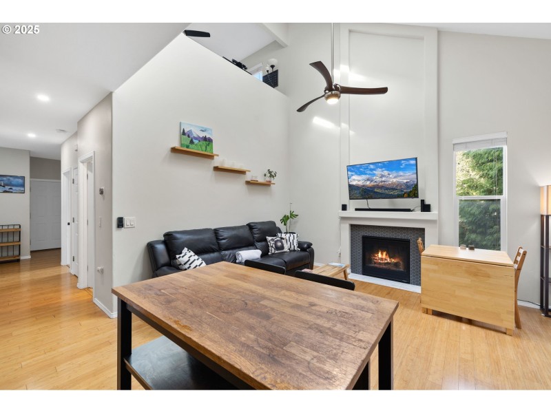Kitchen/Living Room
