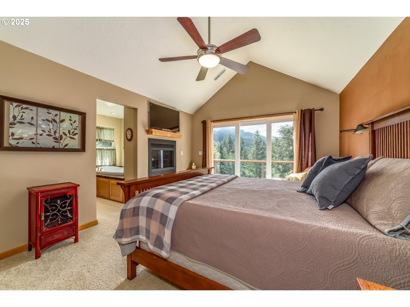 Owner's Suite Bedroom