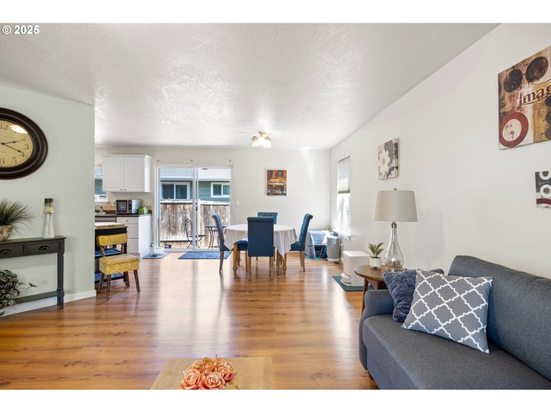 Living Room/Dining Room