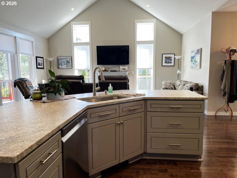 Kitchen/Living Room