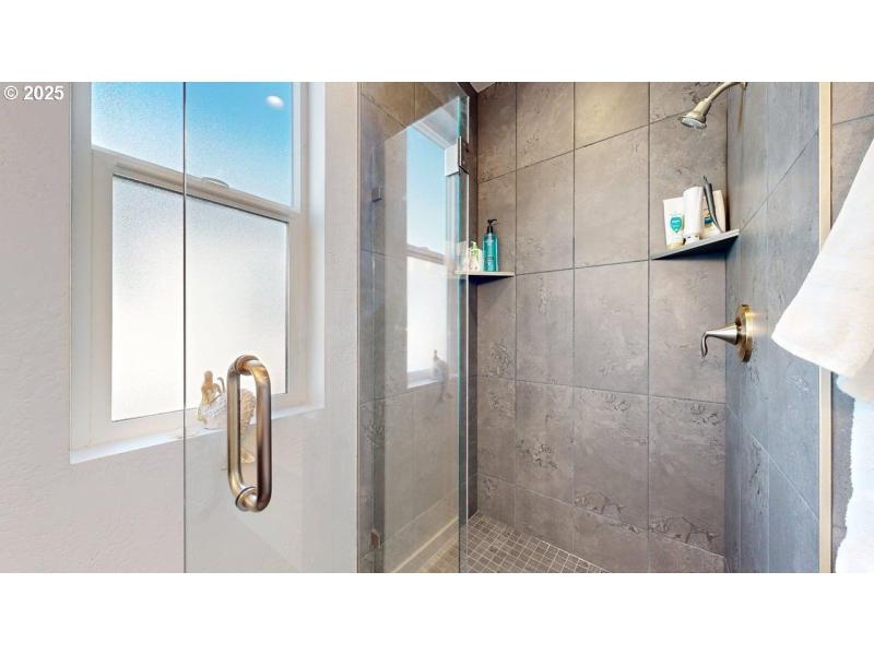 Bathroom, Attached
