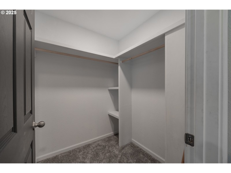 Bedroom, Owner's Suite