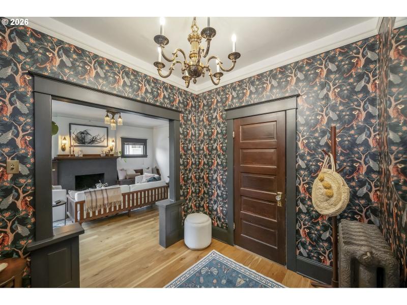Entrance/Foyer