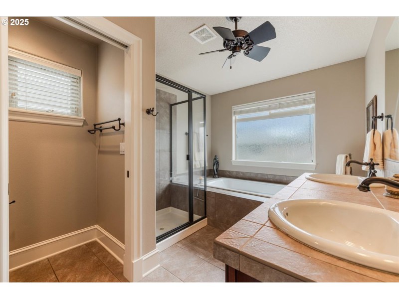 Bathroom, Attached