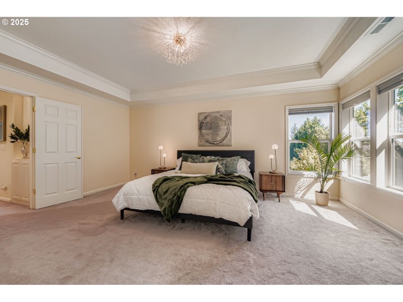 Bedroom, Owner's Suite