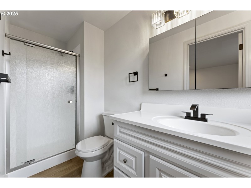 Owner's Suite Bathroom