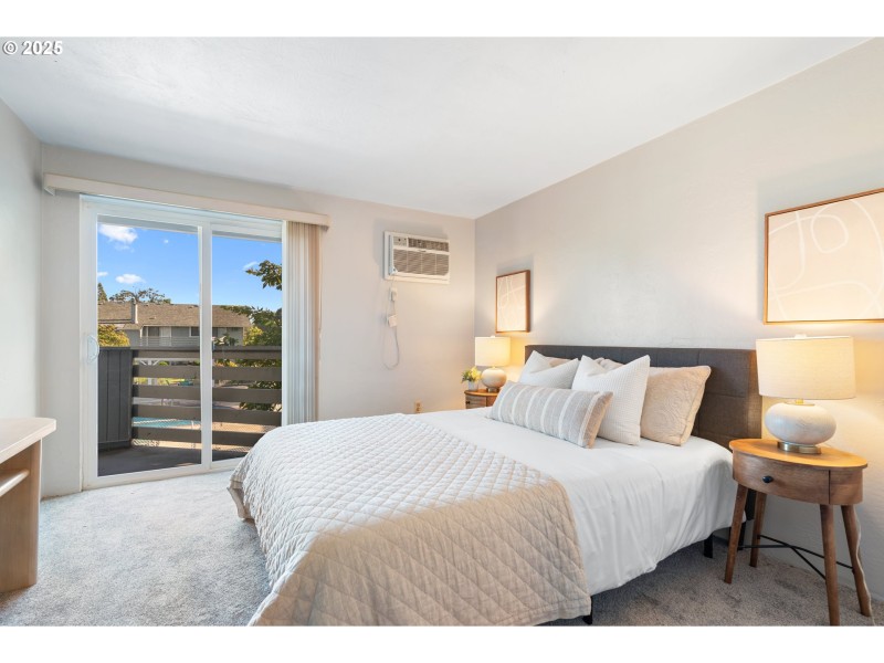 Owner's Suite Bedroom