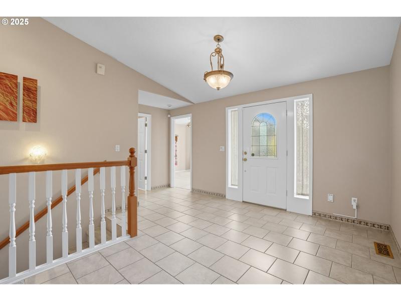 Entrance/Foyer