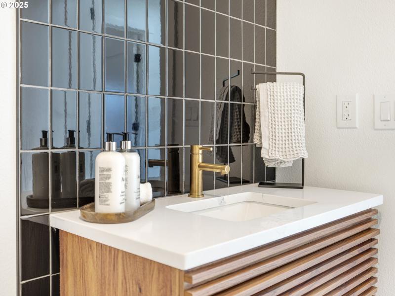 Attached Bathroom #2