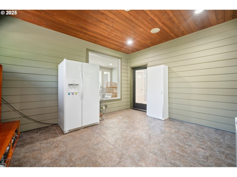 Mud Room