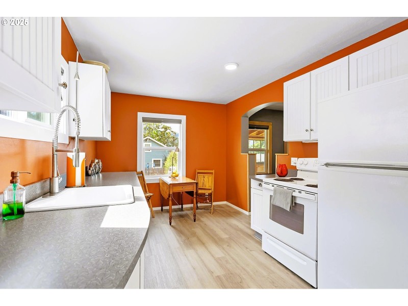 Kitchen/Nook