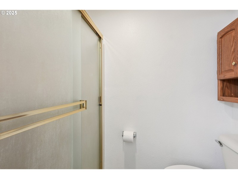 Bathroom, Attached