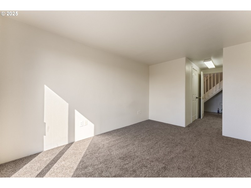 Bedroom, Owner's Suite