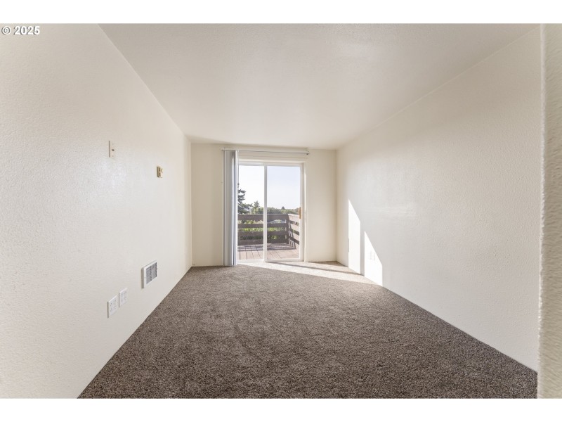 Bedroom, Owner's Suite