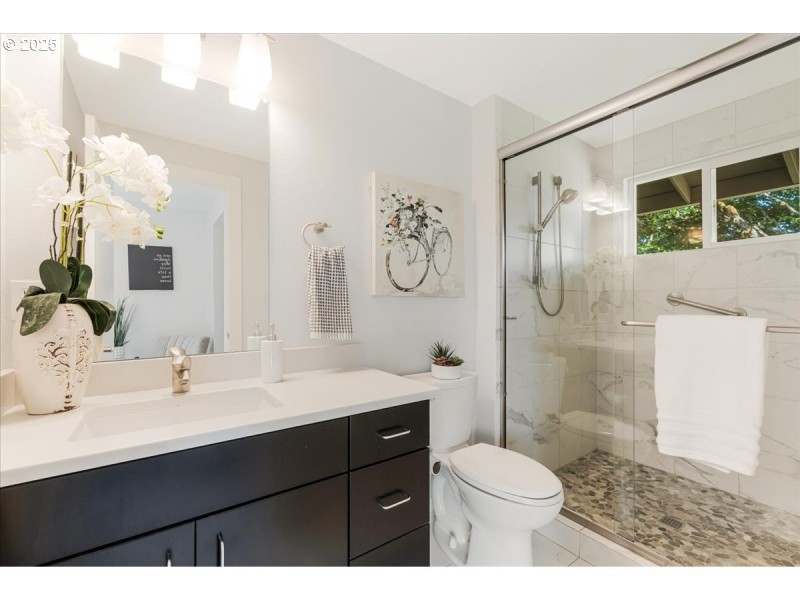 Owner's Suite Bathroom