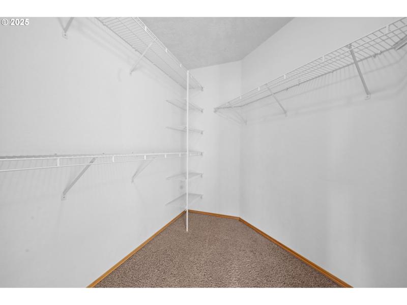 Bedroom, Owner's Suite