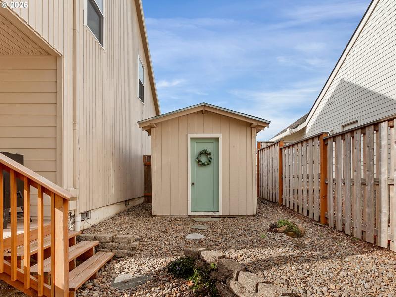 Shed