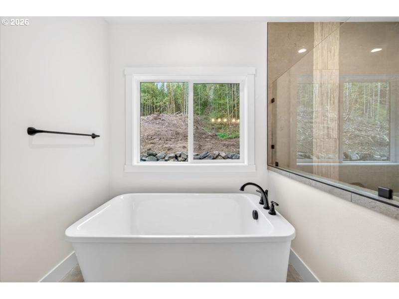 Owner's Suite Bathroom