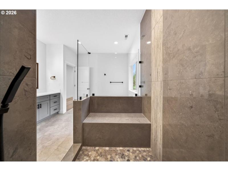 Owner's Suite Bathroom