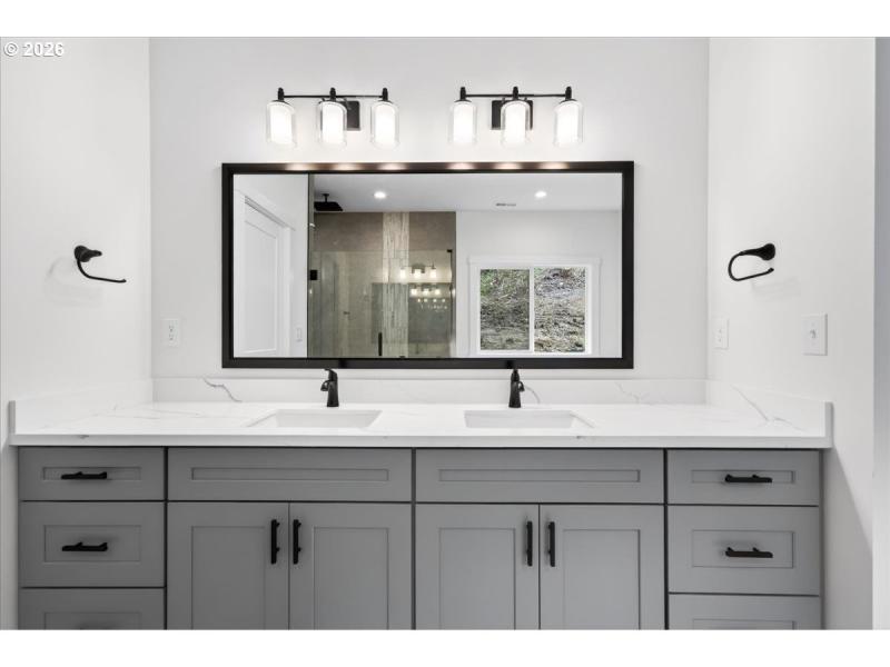 Owner's Suite Bathroom