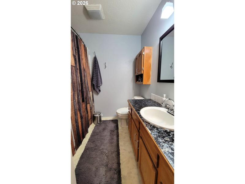 Bathroom, Attached