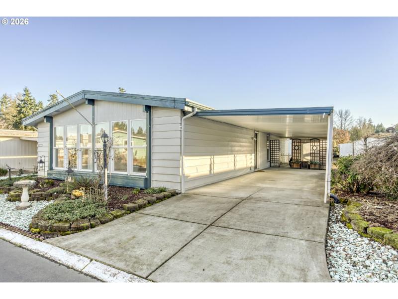 Carport