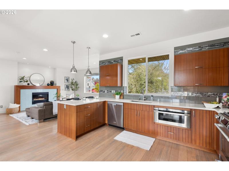 Kitchen/Living Room