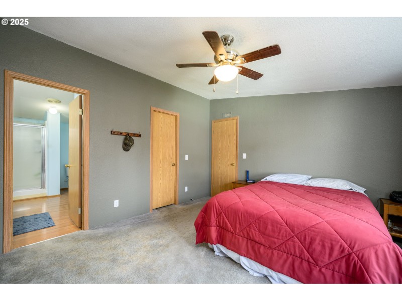 Bedroom, Owner's Suite