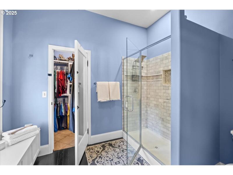 Owner's Suite Bathroom